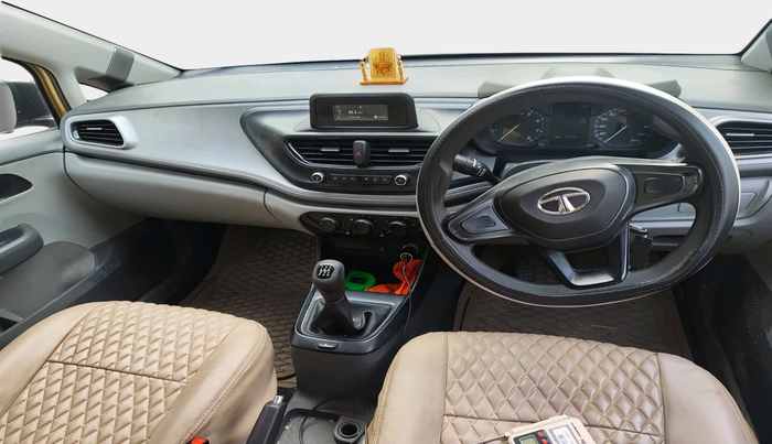 2021 Tata ALTROZ XM DIESEL, Diesel, Manual, 76,139 km, interior