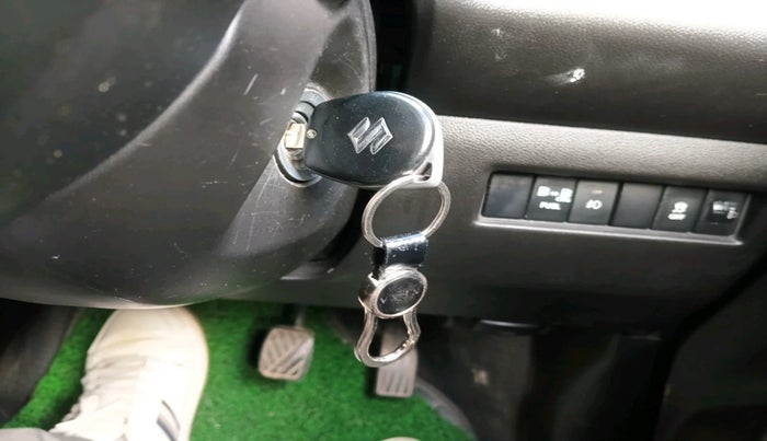 2023 Maruti Swift VXI CNG, Petrol, Manual, 61,305 km, interior