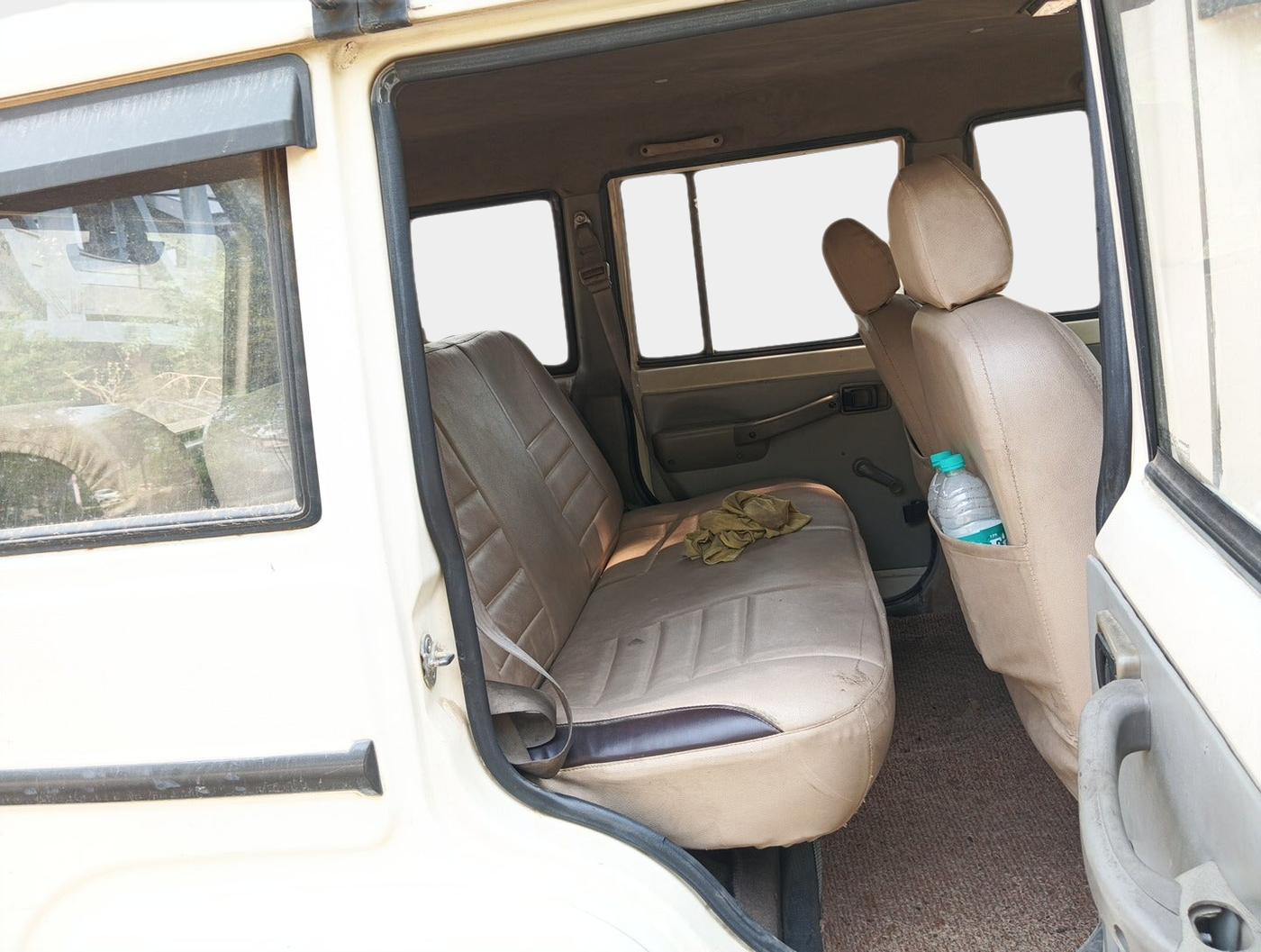 2014 Mahindra Bolero SLE BS-III, Diesel, Manual, 1,18,733 km, interior