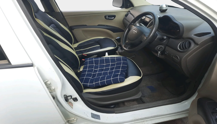 2012 Hyundai i10 MAGNA 1.1, Petrol, Manual, 1,43,078 km, interior