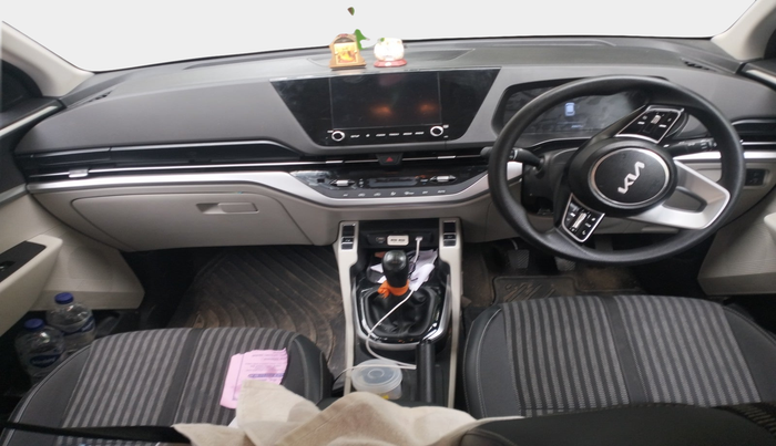 2024 KIA CARENS PRESTIGE 1.5 DIESEL 7 STR, Diesel, Manual, 29,828 km, interior