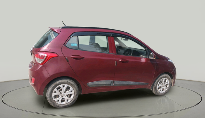 2015 Hyundai Grand i10 SPORTZ 1.1 CRDI, Diesel, Manual, 1,27,804 km, exterior