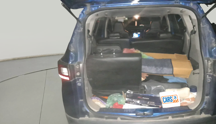 2023 Renault TRIBER RXT, Petrol, Manual, 23,011 km, exterior