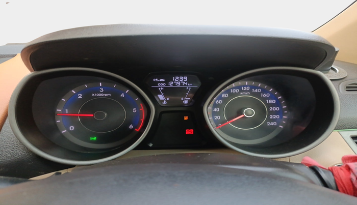 2014 Hyundai New Elantra 1.6 SX MT DIESEL, Diesel, Manual, 1,27,974 km, interior