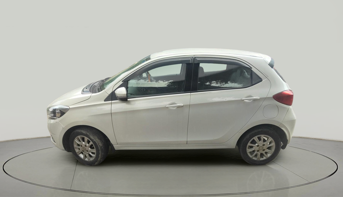 2018 Tata Tiago XZ PETROL, Petrol, Manual, 43,342 km, exterior