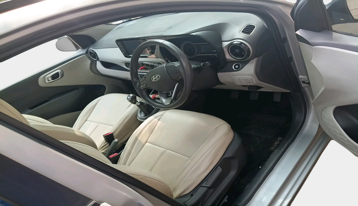 2022 Hyundai GRAND I10 NIOS ASTA 1.2 KAPPA VTVT, Petrol, Manual, 34,823 km, interior