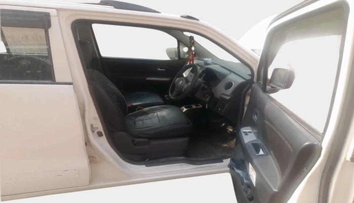 2012 Maruti Wagon R 1.0 LXI CNG, Petrol, Manual, 1,40,410 km, interior