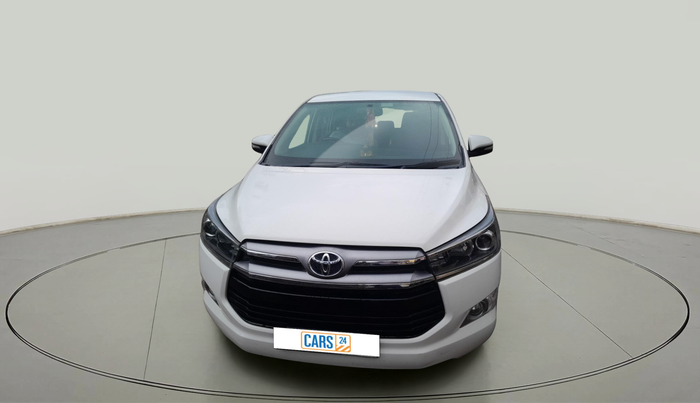 2017 Toyota Innova Crysta 2.4 VX 8 STR, Diesel, Manual, 1,30,552 km, exterior