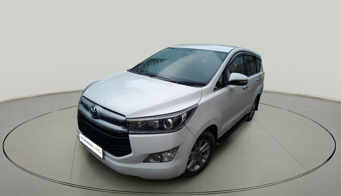 2017 Toyota Innova Crysta 2.4 VX 8 STR, Diesel, Manual, 1,30,552 km, exterior