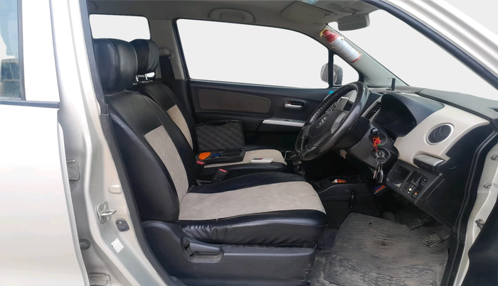 2015 Maruti Wagon R 1.0 LXI CNG, Petrol, Manual, 1,06,832 km, interior