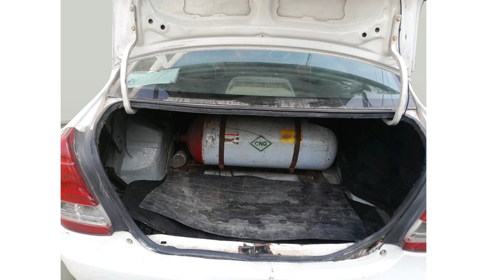 2011 Toyota Etios G, Petrol, Manual, 1,22,182 km, exterior