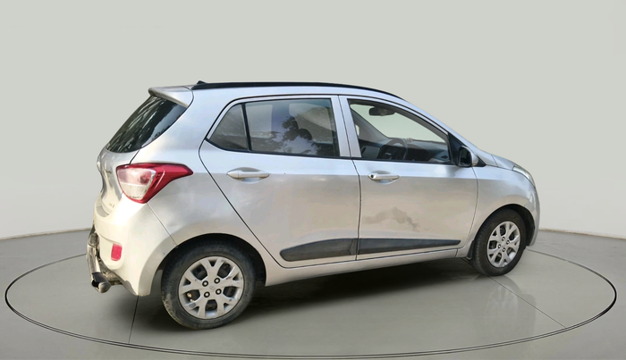 2015 Hyundai Grand i10 SPORTZ 1.1 CRDI, Diesel, Manual, 1,20,271 km, exterior