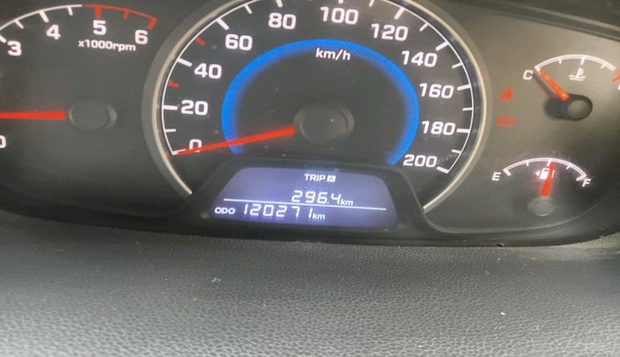 2015 Hyundai Grand i10 SPORTZ 1.1 CRDI, Diesel, Manual, 1,20,271 km, interior