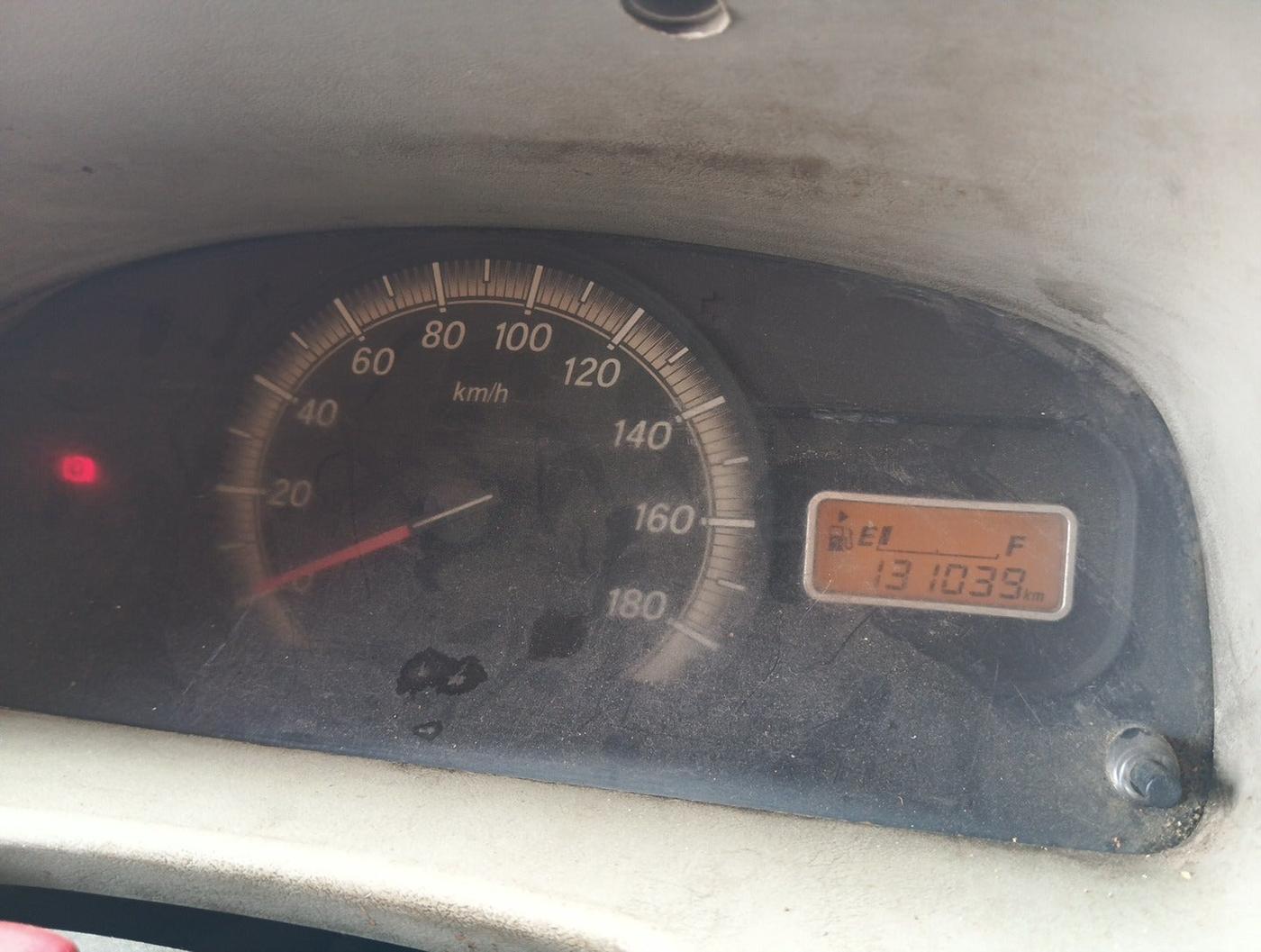 2018 Maruti Eeco 5 STR, Petrol, Manual, 1,31,039 km, interior