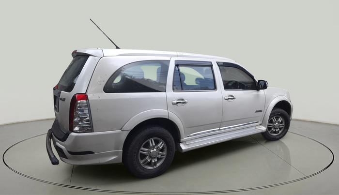 2015 ISUZU MU-7 4x2 MT, Diesel, Manual, 20,217 km, exterior