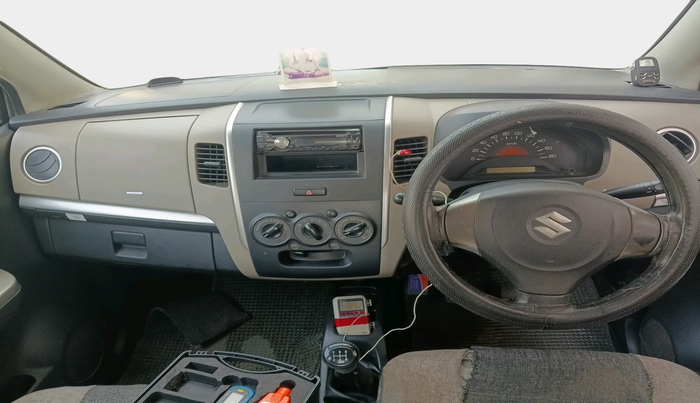 2013 Maruti Wagon R 1.0 LXI, Petrol, Manual, 38,997 km, interior