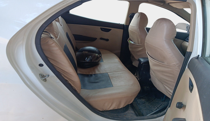 2017 Hyundai Eon ERA PLUS (O), Petrol, Manual, 30,109 km, interior