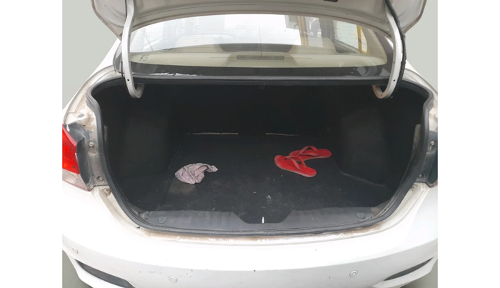 2016 Maruti Ciaz VXI+, Petrol, Manual, 1,35,568 km, exterior