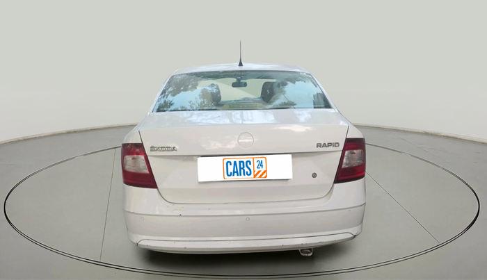 2019 Skoda Rapid AMBITION 1.6 MPI MT, Petrol, Manual, 39,566 km, exterior