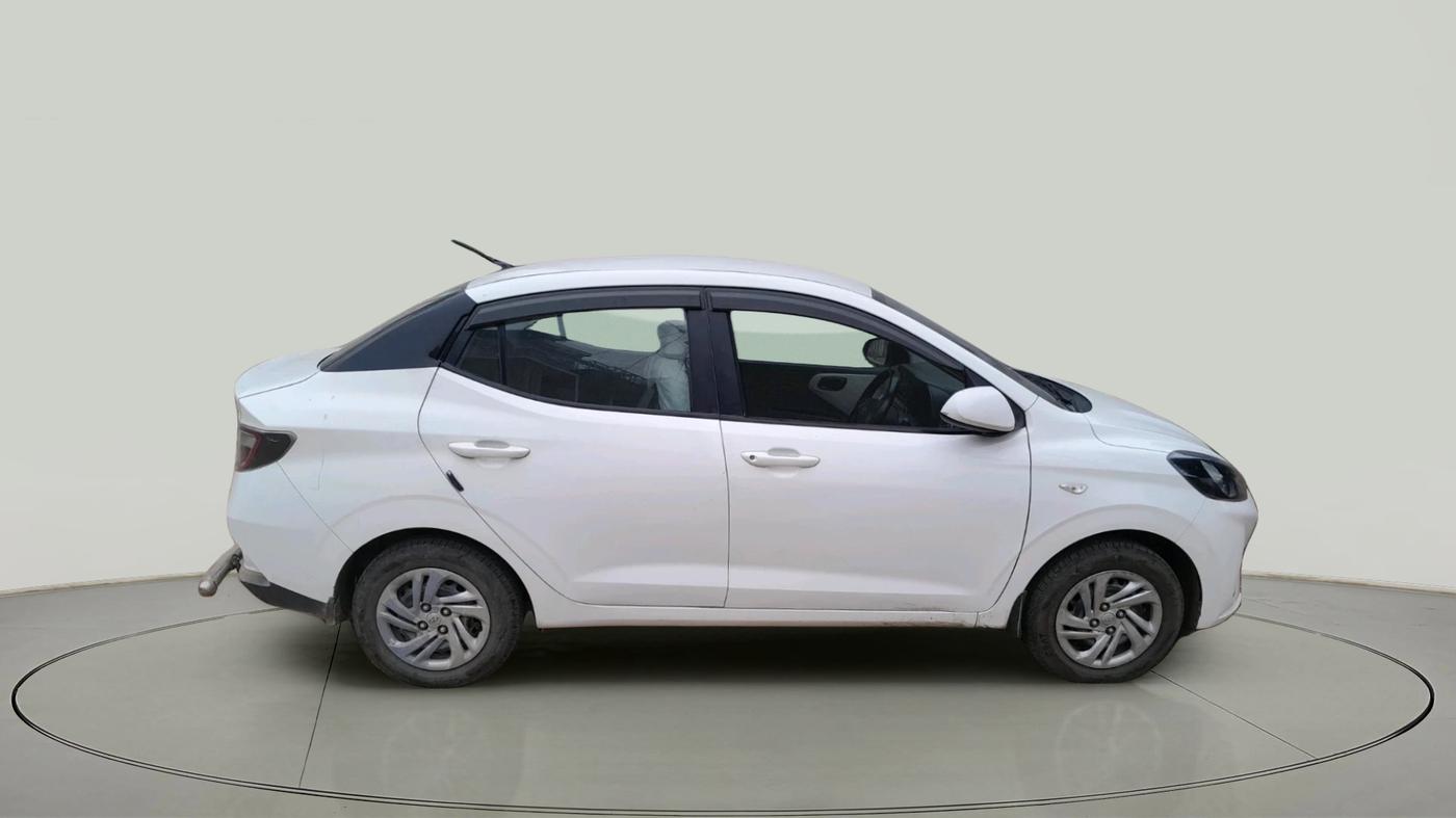 2022 Hyundai AURA S 1.2 CNG, CNG, Manual, 1,12,919 km, exterior