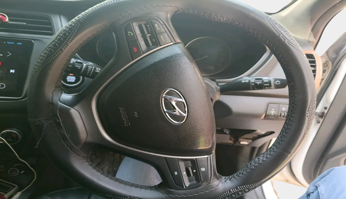 2017 Hyundai i20 Active 1.4 SX, Diesel, Manual, 1,32,282 km, interior