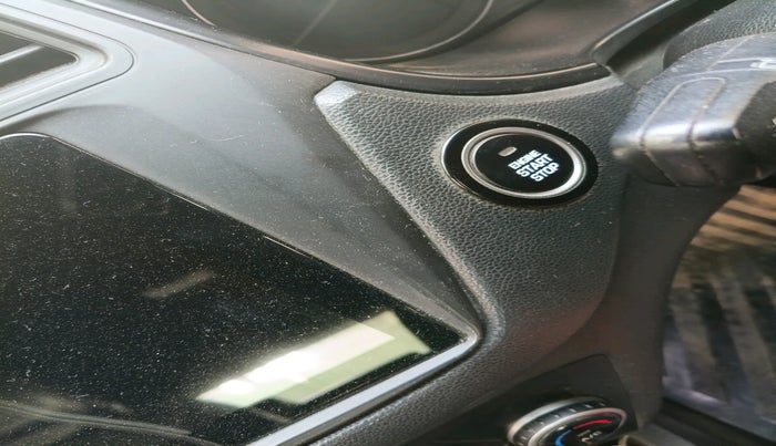 2017 Hyundai i20 Active 1.4 SX, Diesel, Manual, 1,32,282 km, interior