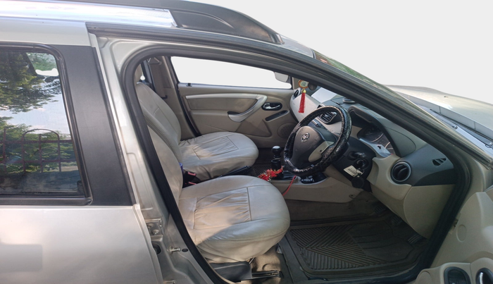 2014 Nissan Terrano XL D PLUS, Diesel, Manual, 1,43,073 km, interior