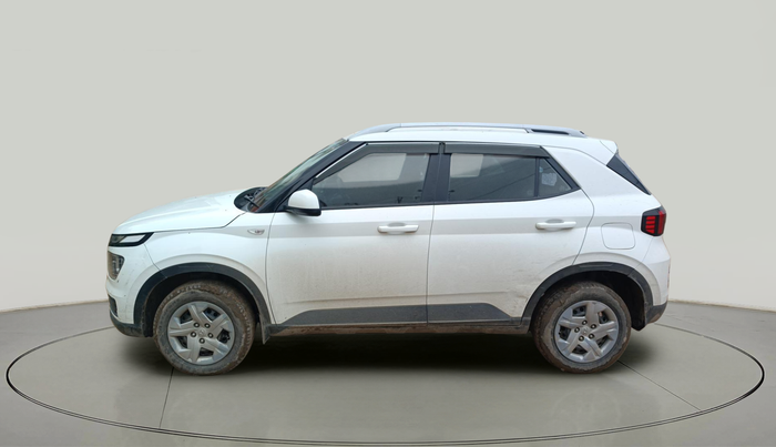 2022 Hyundai VENUE S 1.2, Petrol, Manual, 81,063 km, exterior