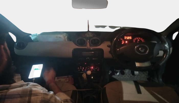 2014 Renault Duster 85 PS RXL DIESEL, Diesel, Manual, 2,11,835 km, interior