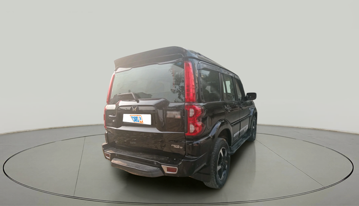 2023 Mahindra SCORPIO CLASSIC S11 MT 7S CC, Diesel, Manual, 1,04,502 km, exterior