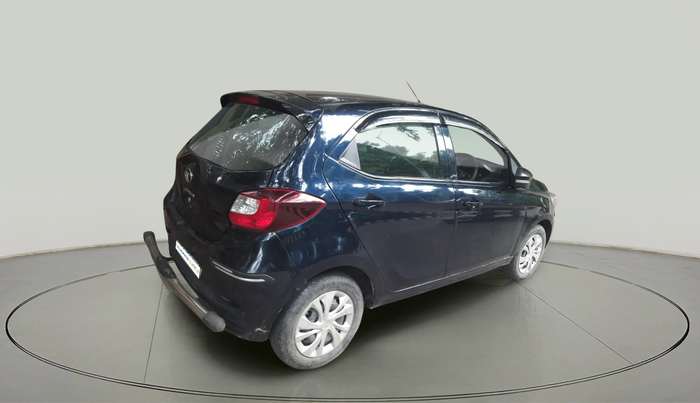 2022 Tata Tiago XT (O) PETROL, Petrol, Manual, 28,384 km, exterior