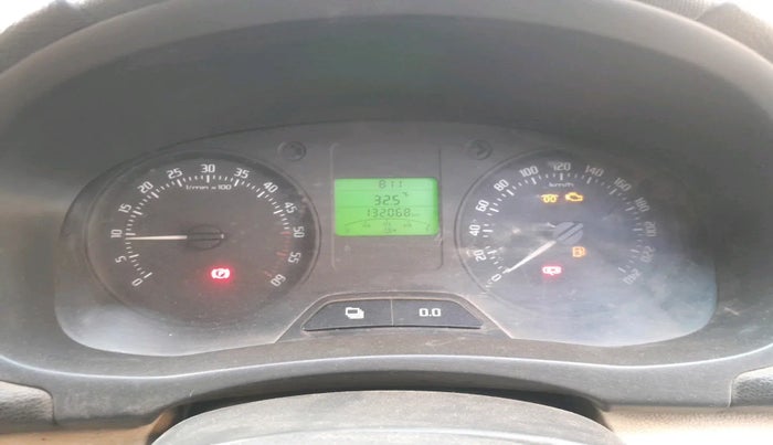 2011 Skoda Fabia ACTIVE 1.2 TDI, Diesel, Manual, 1,32,068 km, interior