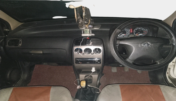 2014 Tata Indigo ECS LS CR4, Diesel, Manual, 1,52,932 km, interior