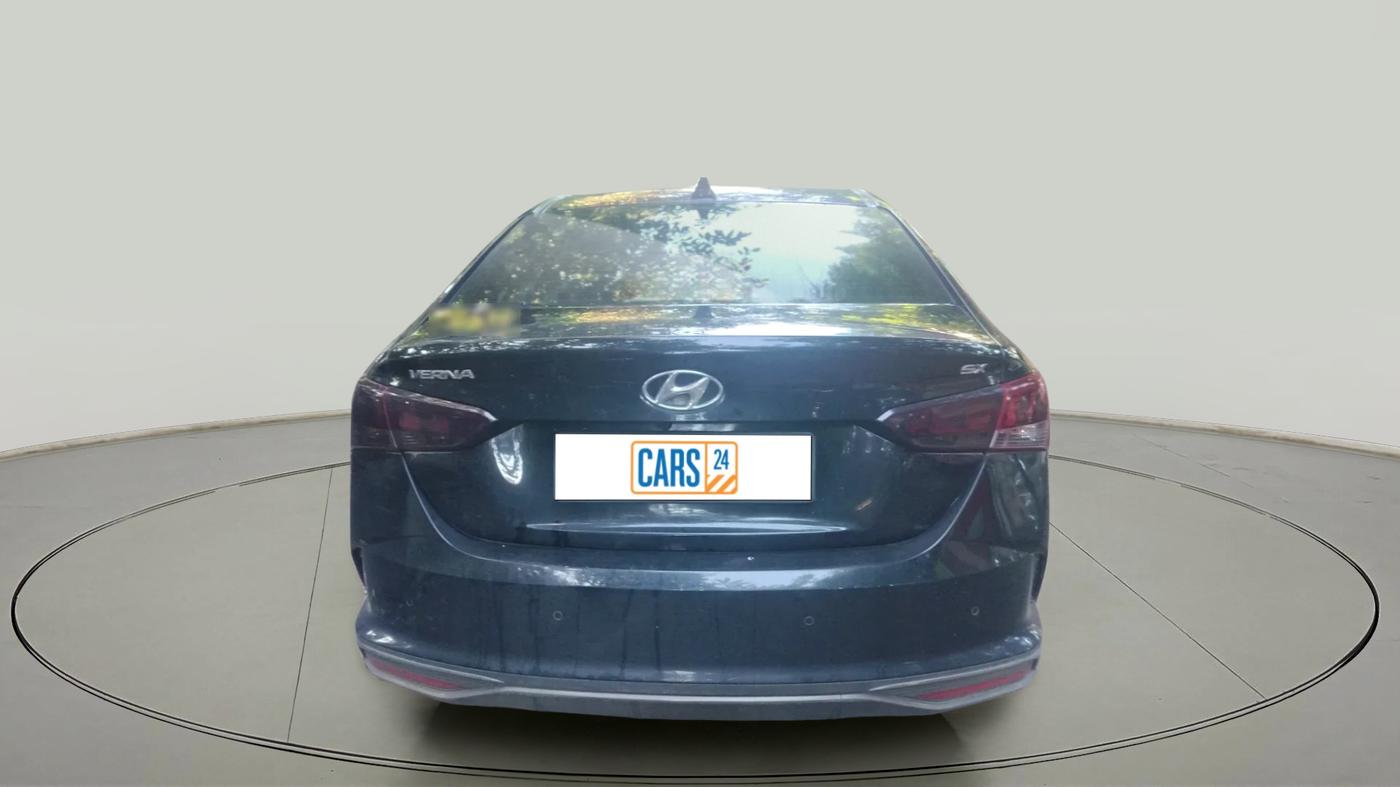 2022 Hyundai Verna SX 1.5 CRDI, Diesel, Manual, 84,589 km, exterior