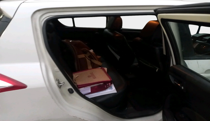 2015 Maruti Swift VDI ABS, Diesel, Manual, 1,15,531 km, interior