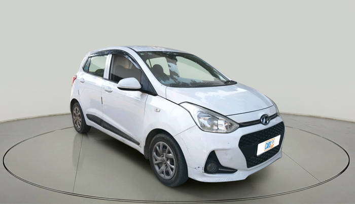2017 Hyundai Grand i10 MAGNA 1.2 KAPPA VTVT, Petrol, Manual, 1,23,201 km, exterior