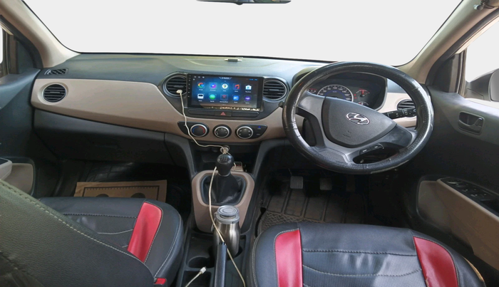 2017 Hyundai Grand i10 MAGNA 1.2 KAPPA VTVT, Petrol, Manual, 1,23,201 km, interior