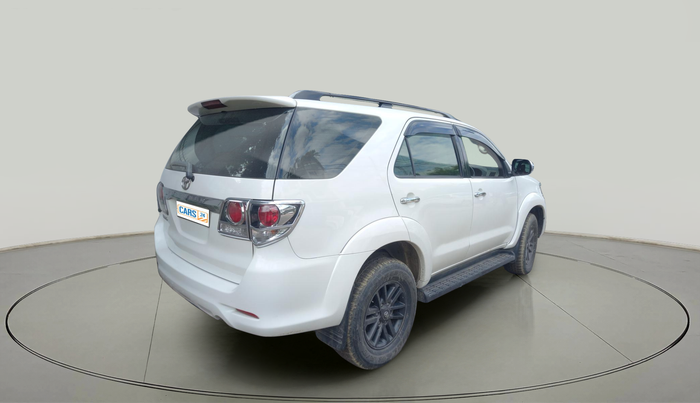 2015 Toyota Fortuner 3.0 4X2 MT, Diesel, Manual, 4,12,925 km, exterior