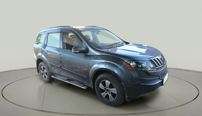 2013 Mahindra XUV500 W8, Diesel, Manual, 1,98,739 km, exterior