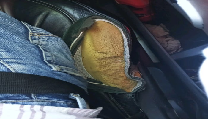 2013 Mahindra XUV500 W8, Diesel, Manual, 1,98,739 km, interior