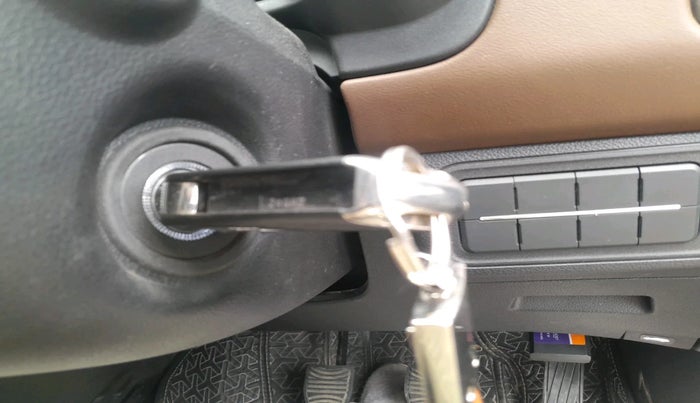 2024 Mahindra SCORPIO-N Z8 S Diesel MT 2WD 7 STR, Diesel, Manual, 16,830 km, interior