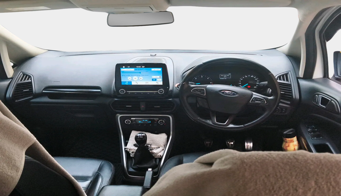 2018 Ford Ecosport TITANIUM + 1.5L DIESEL, Diesel, Manual, 1,33,627 km, interior