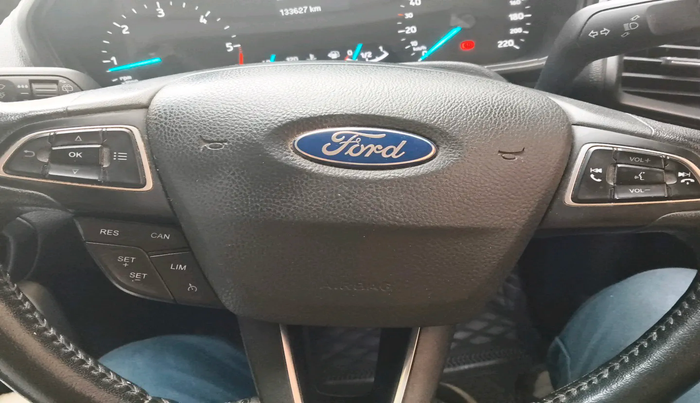 2018 Ford Ecosport TITANIUM + 1.5L DIESEL, Diesel, Manual, 1,33,627 km, interior