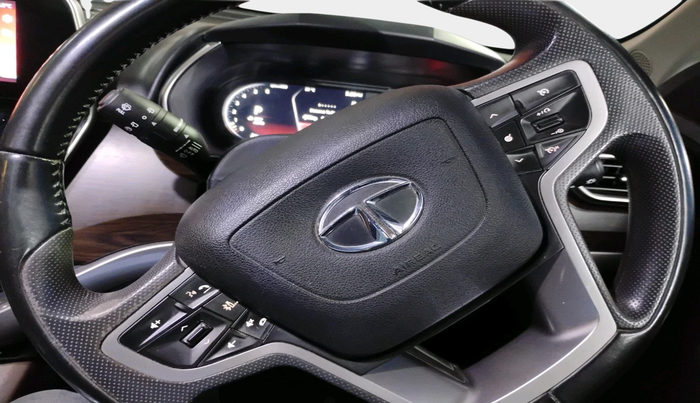 2020 Tata Harrier XZA PLUS 2.0L, Diesel, Automatic, 73,564 km, interior