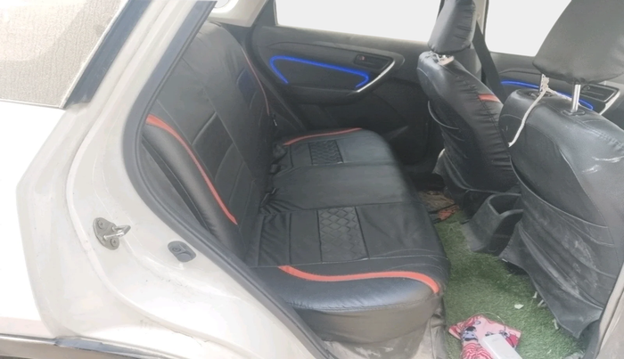 2021 Maruti Vitara Brezza LXI, Petrol, Manual, 32,339 km, interior