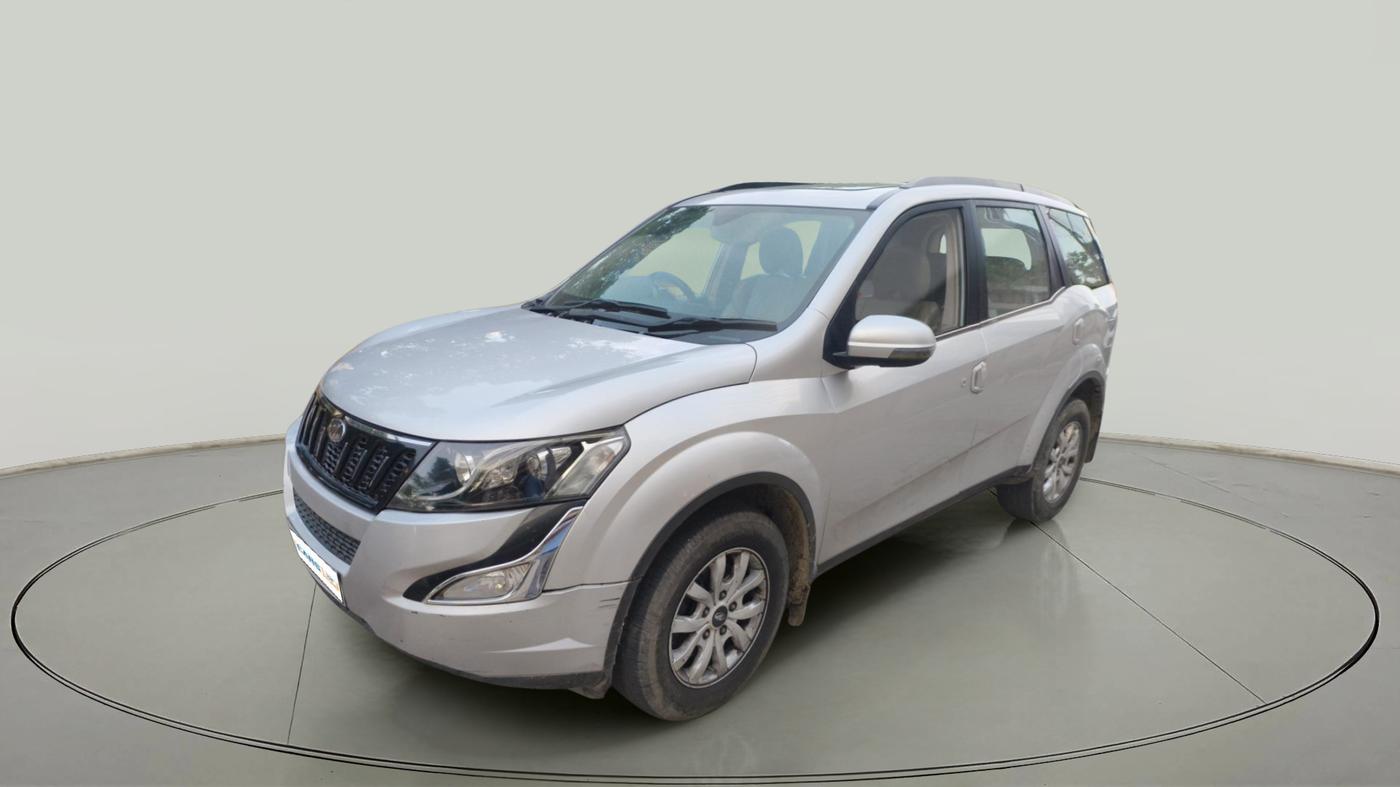2016 Mahindra XUV500 W10, Diesel, Manual, 1,18,814 km, exterior