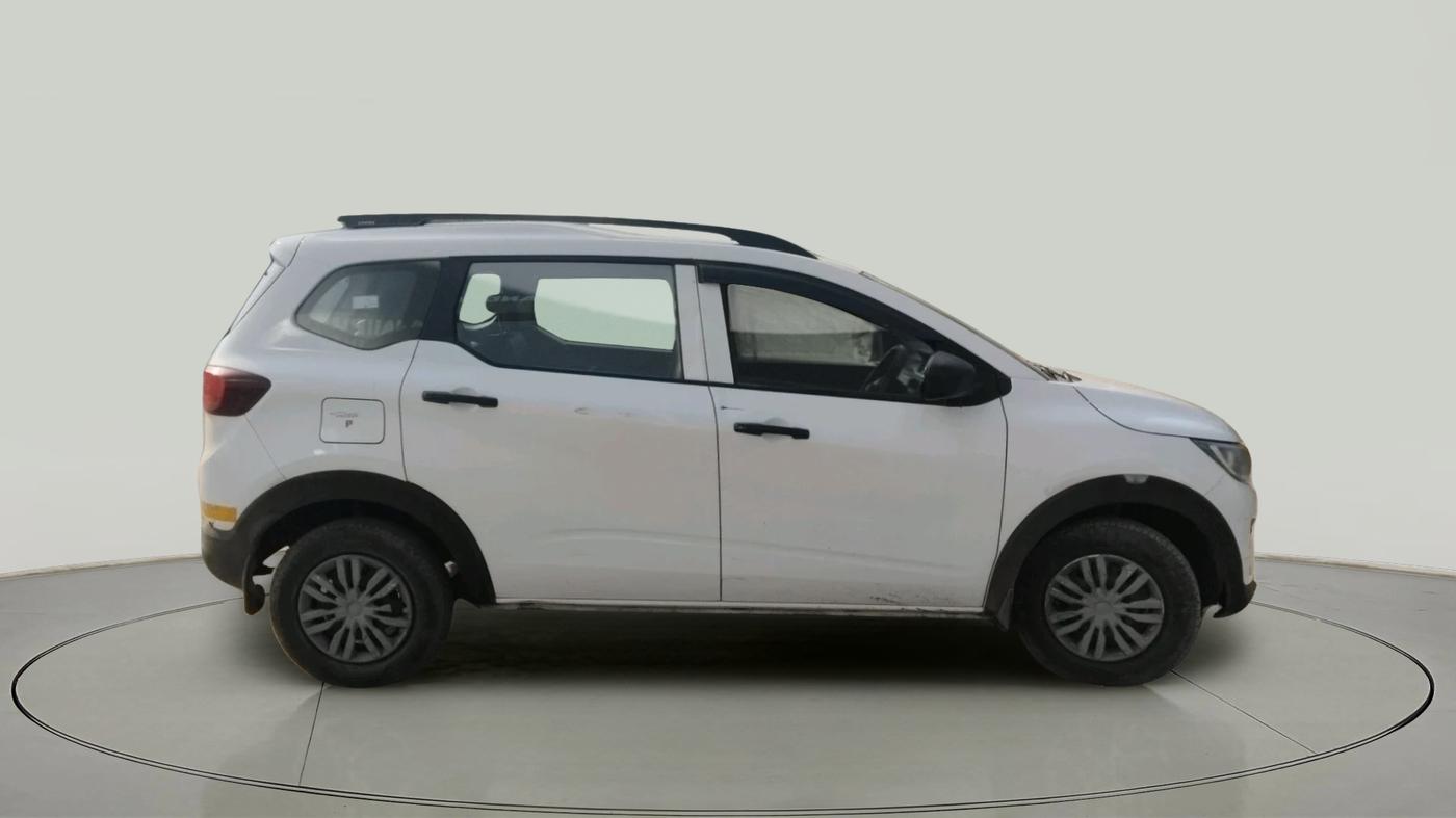 2024 Renault TRIBER RXE MT, CNG, Manual, 41,268 km, exterior