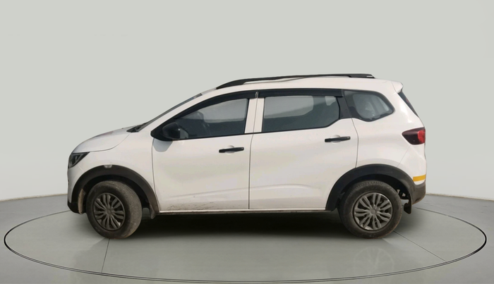 2024 Renault TRIBER RXE MT, Petrol, Manual, 41,268 km, exterior