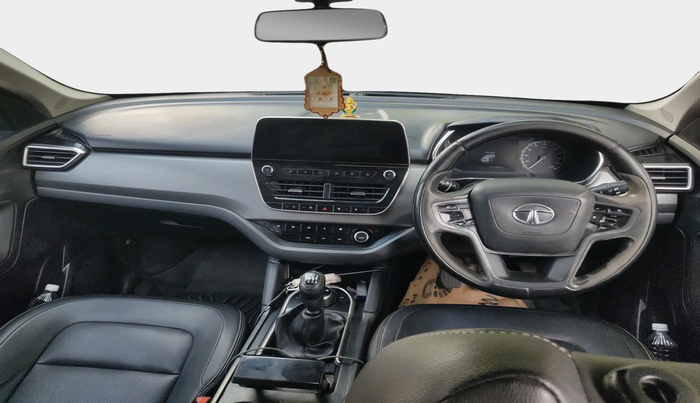 2020 Tata Harrier XZ 2.0L, Diesel, Manual, 1,76,857 km, interior
