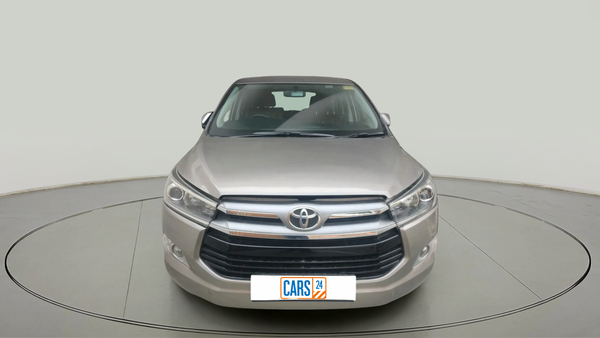 Used 2016 Toyota Innova Crysta 2.8 ZX AT 7 STR Automatic | Cars24